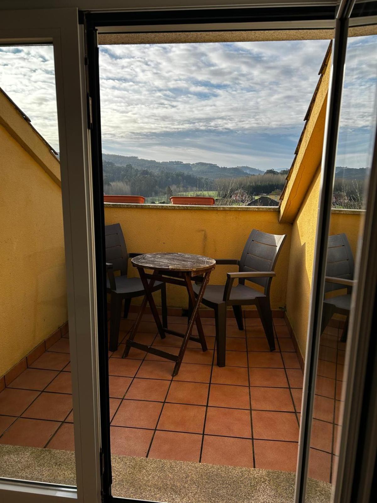 Pensión A Solaina O Pedrouzo Exterior foto